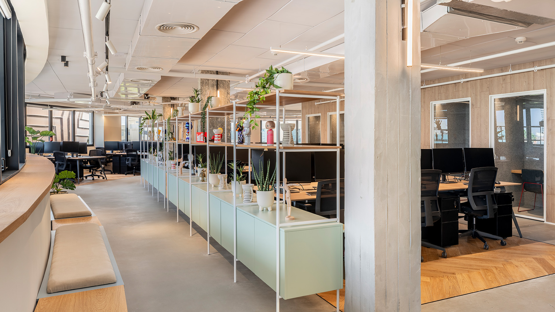 Peled Studios - Huuuge_-15-HDR copy